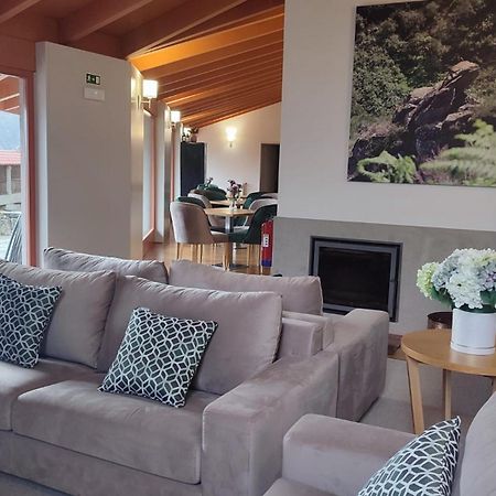 Quinta Da Riba Ma Guest House Santa Leocadia Екстериор снимка