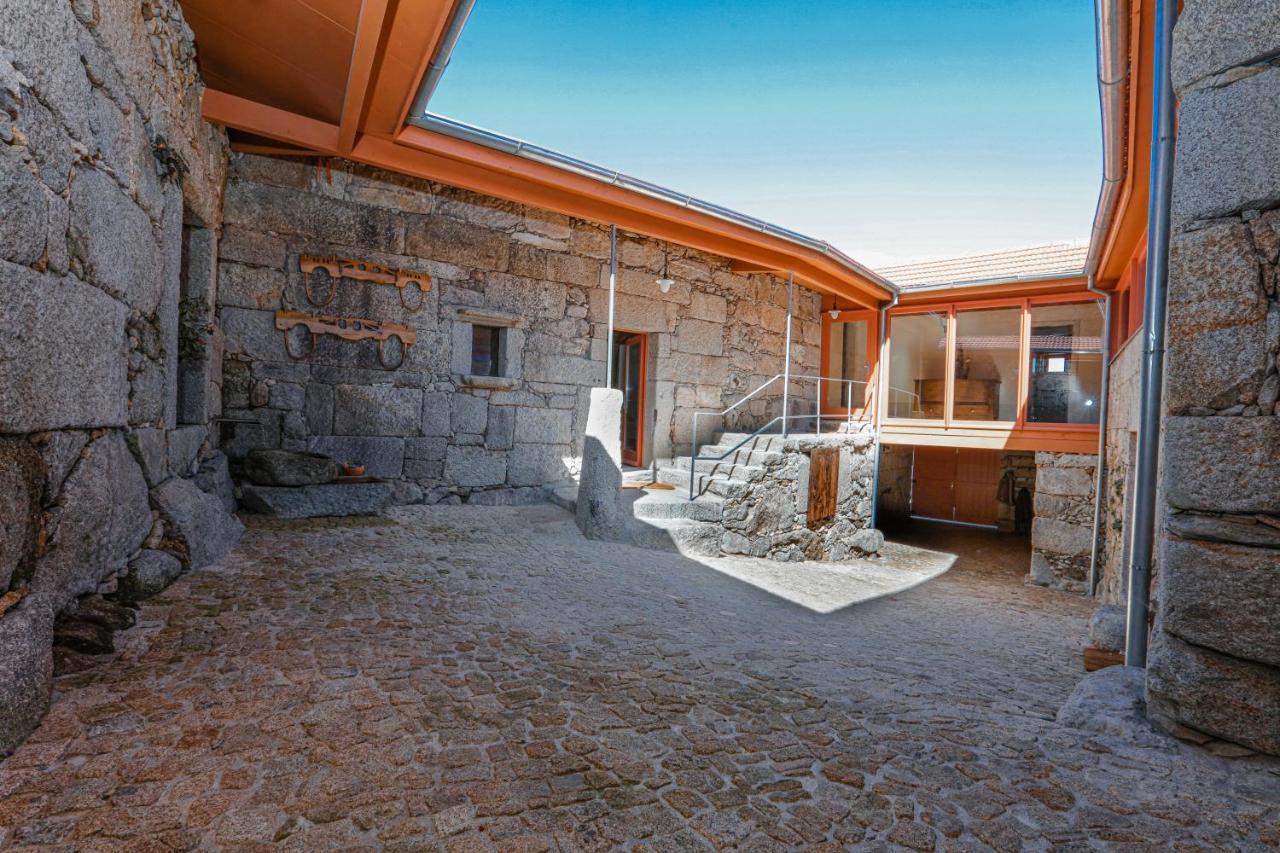 Quinta Da Riba Ma Guest House Santa Leocadia Екстериор снимка