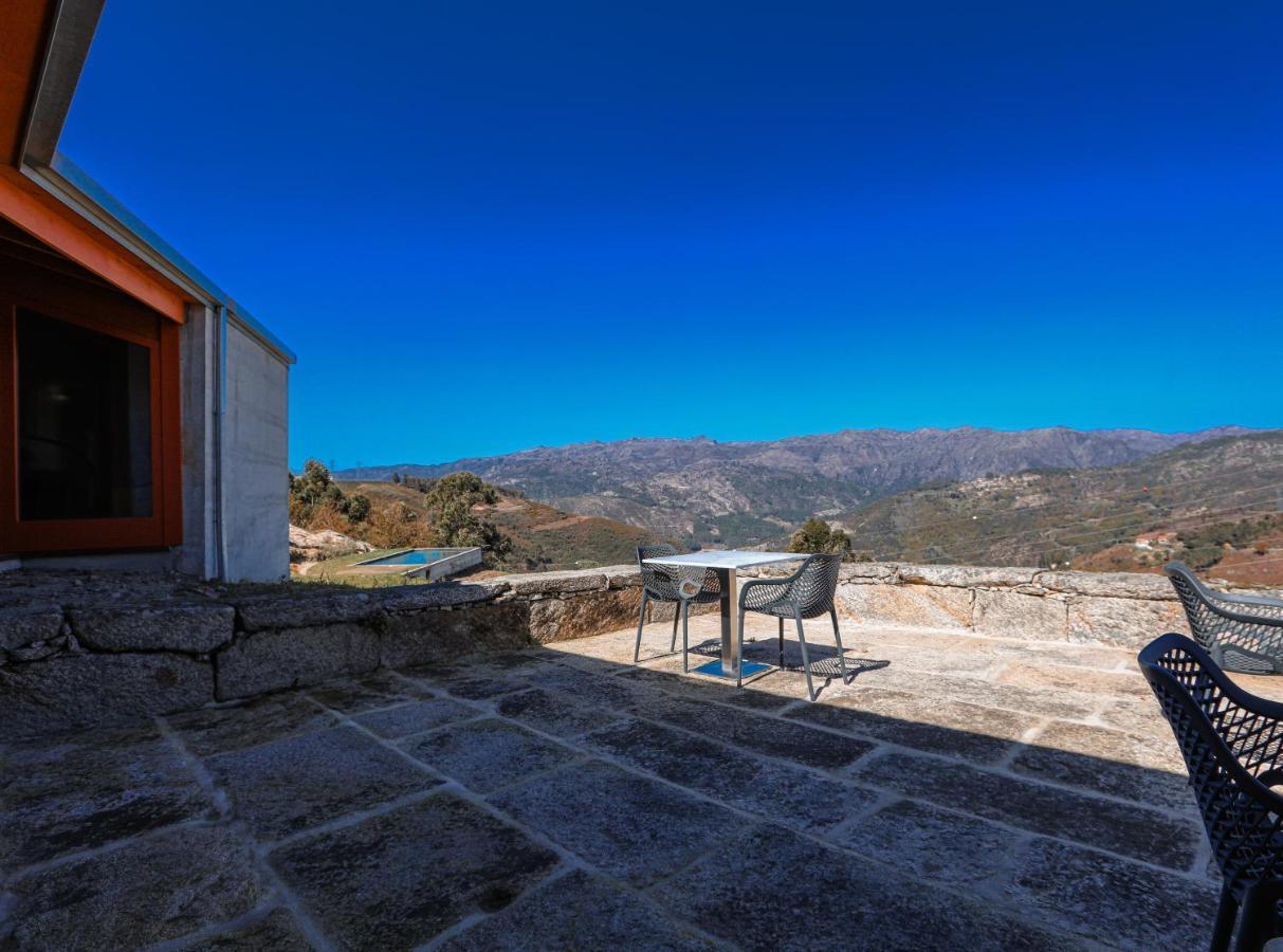 Quinta Da Riba Ma Guest House Santa Leocadia Екстериор снимка