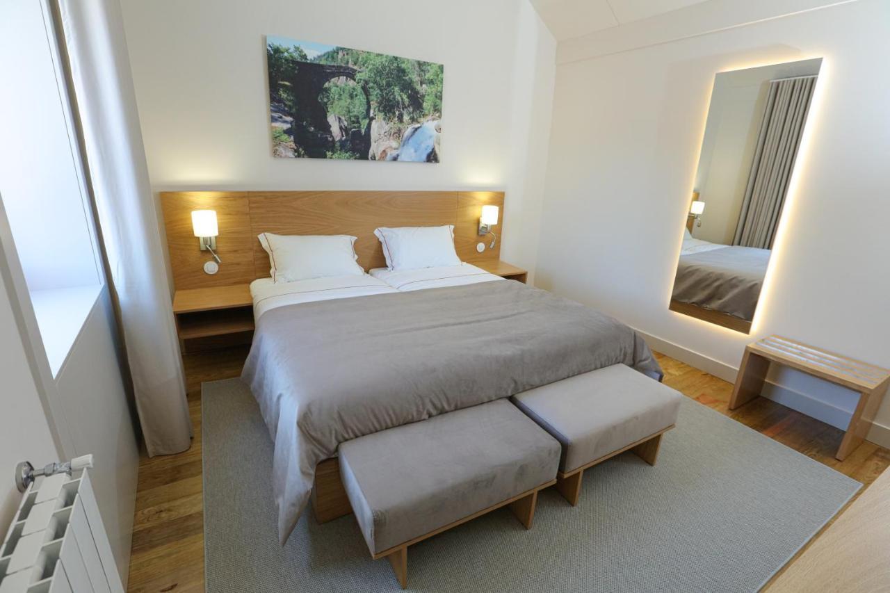 Quinta Da Riba Ma Guest House Santa Leocadia Екстериор снимка