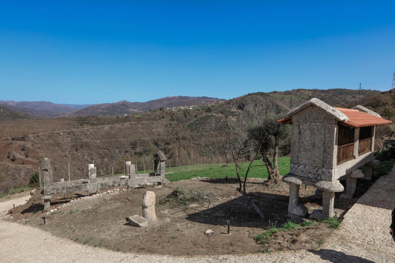 Quinta Da Riba Ma Guest House Santa Leocadia Екстериор снимка